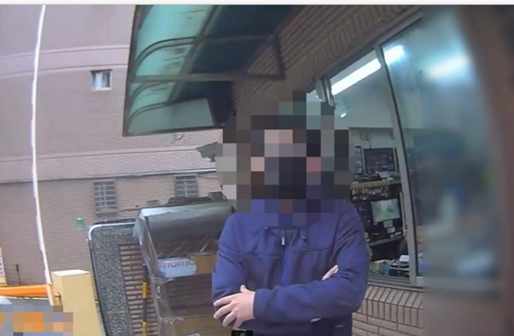 陌生男涉闖入社區停車場　警查獲暗藏水果刀逮人送辦