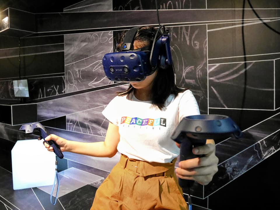 宏達電與中臺科大深化合作　成立VR未來教室