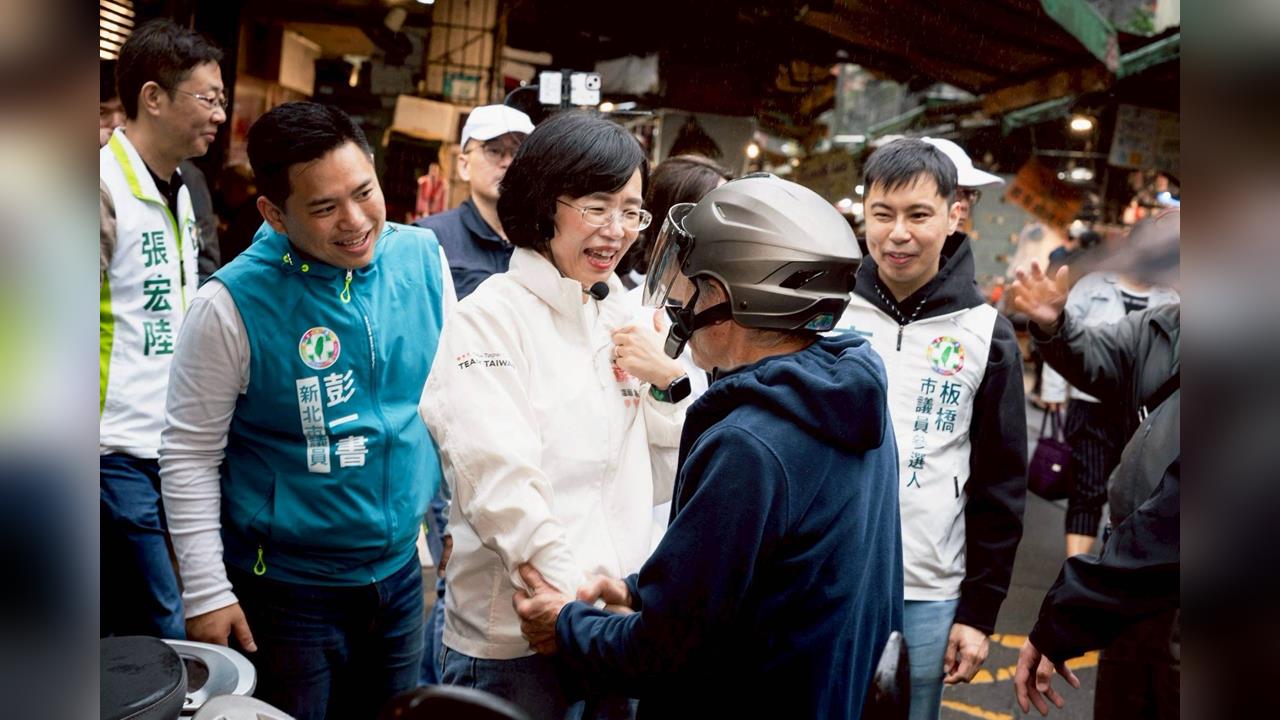 快新聞／侯友宜跟進免費營養午餐！蘇巧慧早提過　彭一書：讓她當市長就好