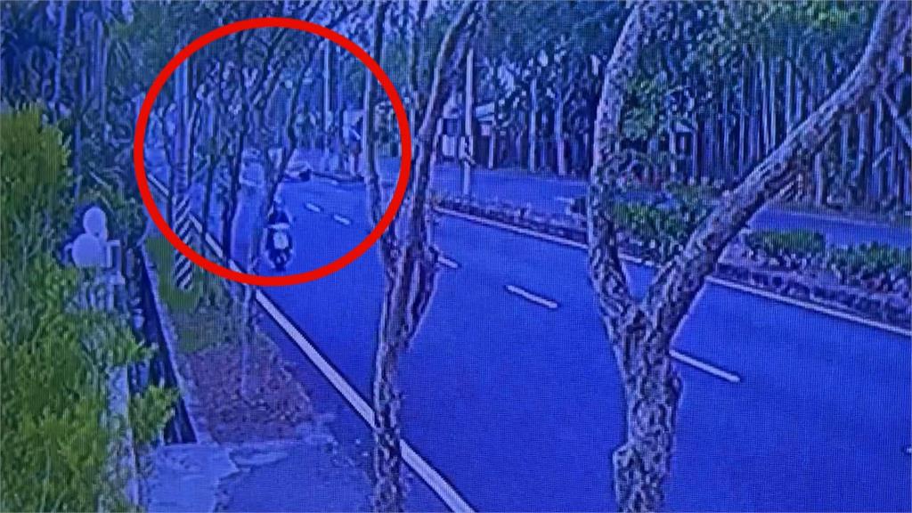 屏科大死亡車禍！　大學生騎車追撞轎車送醫不治