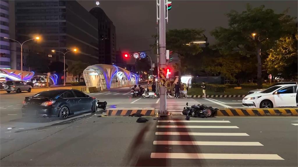 台中轎車快車道違規右轉　騎士遭撞摔飛6米遠