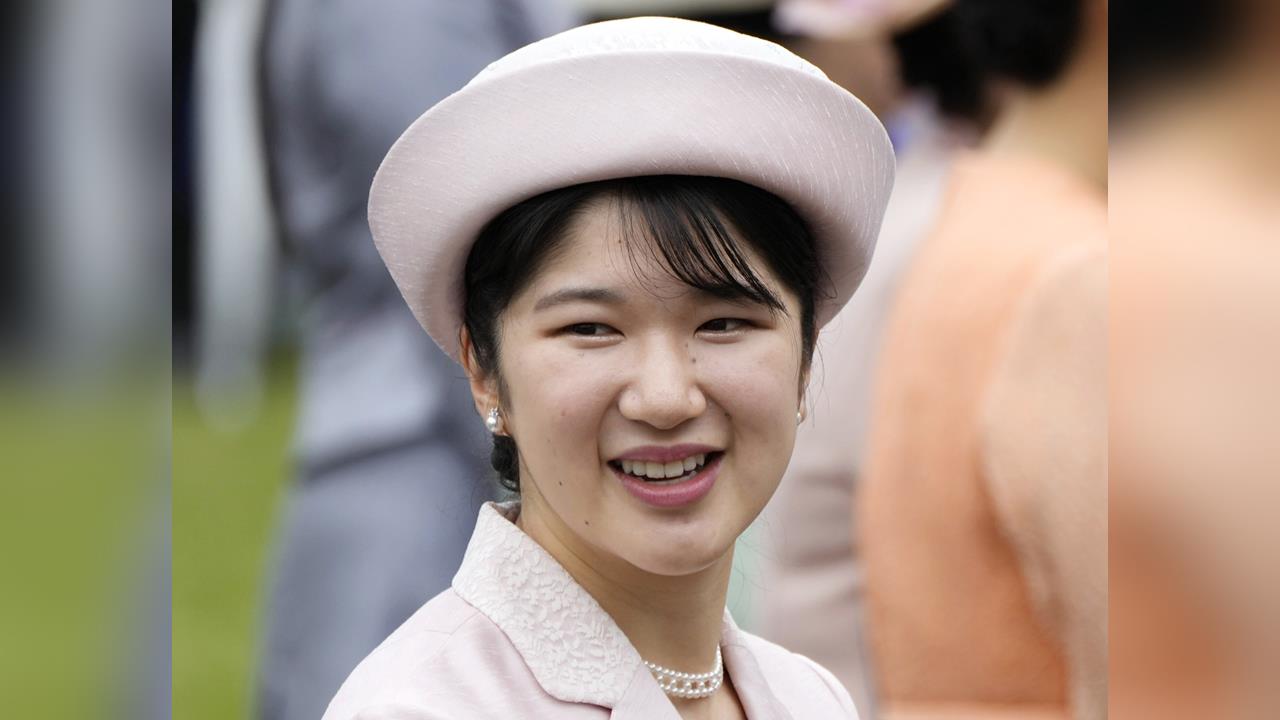 人生首次出訪!愛子抵達寮國 會見寮國國家主席