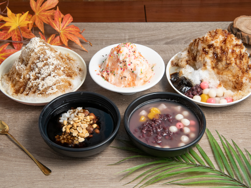 高雄必吃冰品！古早味黑砂糖剉冰香甜涮嘴！多種配料任你搭