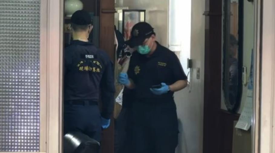 快新聞／台南50歲男刺3刀弒母　坦言「一時情緒失控殺了媽媽」