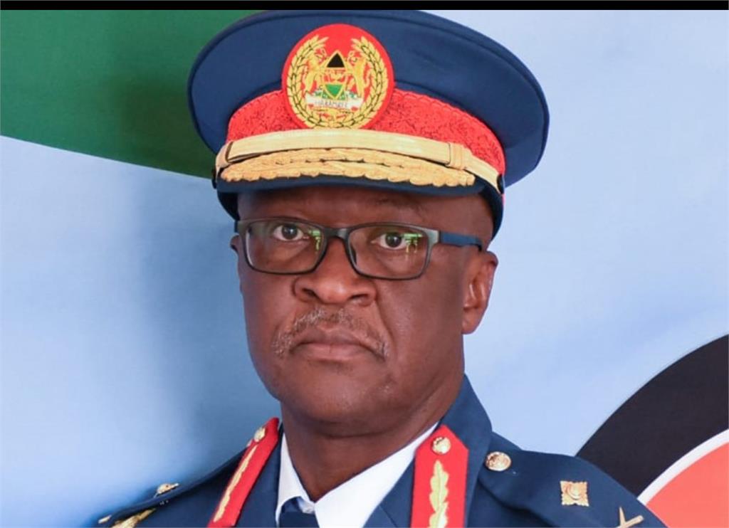 肯亞軍方直升機墜毀 含國防軍總長10人罹難