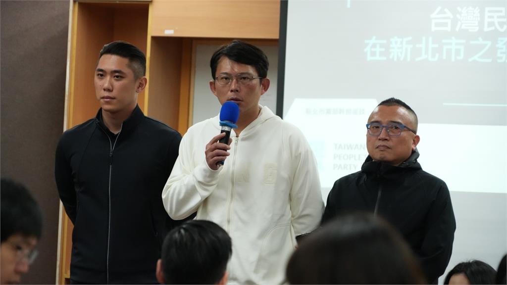 快新聞／國中老師、牧師感嘆政治立場轉變　黃國昌喊「尊重」反問這句