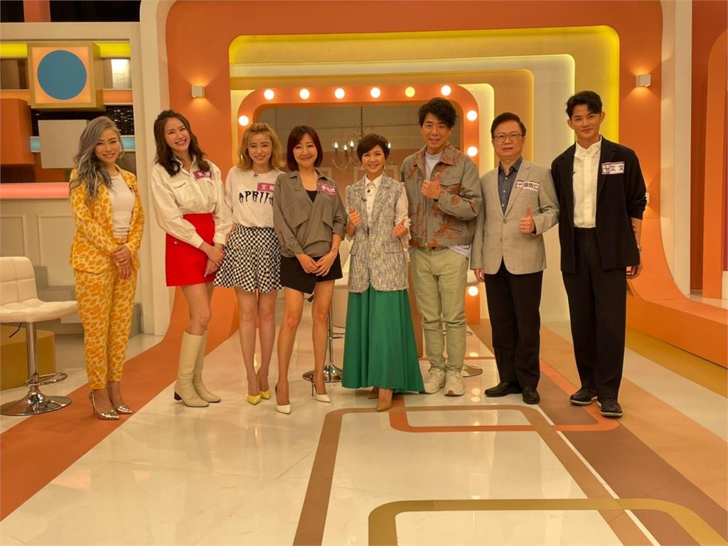 《姊妹靚起來》余皓然婚前收鑽戒、婚後收相思豆！王瞳婚後收艾成隨手買的巧克力
