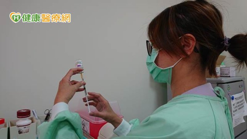心臟病患可施打新冠疫苗？　台大醫：降低重症死亡機率　