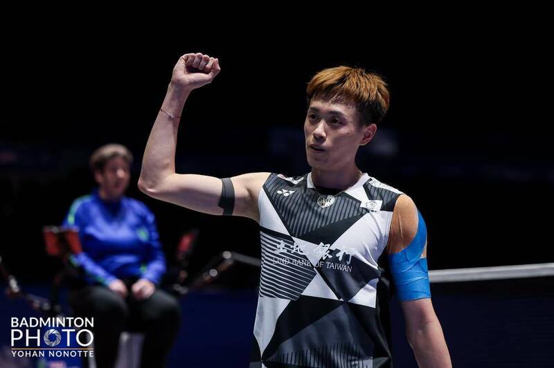 羽球／台灣內戰直落二勝出！「左手重炮」林俊易晉級瑞士賽8強戰