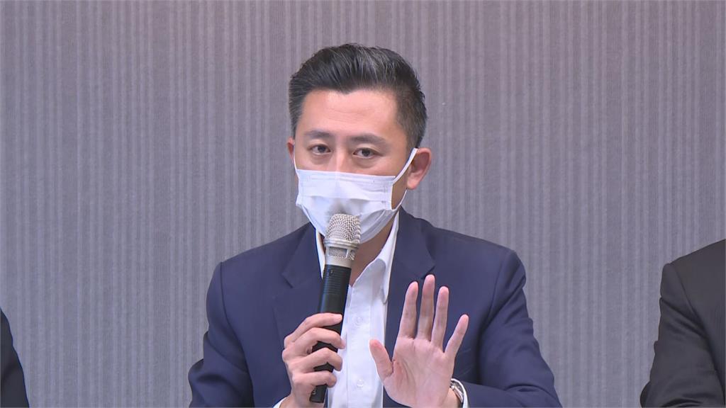 LIVE/林智堅退選、鄭運鵬上陣? 民進黨14:30召開記者會說明
