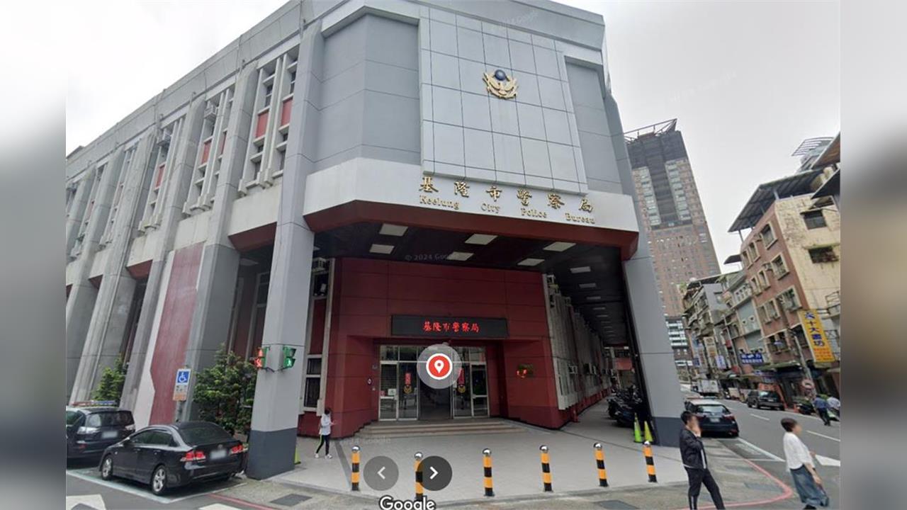 快新聞／基隆色警攔停女騎士　竟「襲胸免開單」！下場慘了