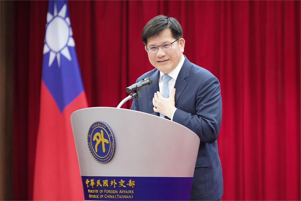 快新聞／台灣護照便利性「海放中國」　林佳龍：努力讓國人全球走透透