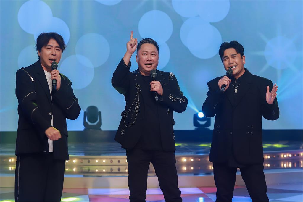 景行廳男孩經典再現《超級冰冰Show》！找他們來當歌唱導師是「侮辱歌手」