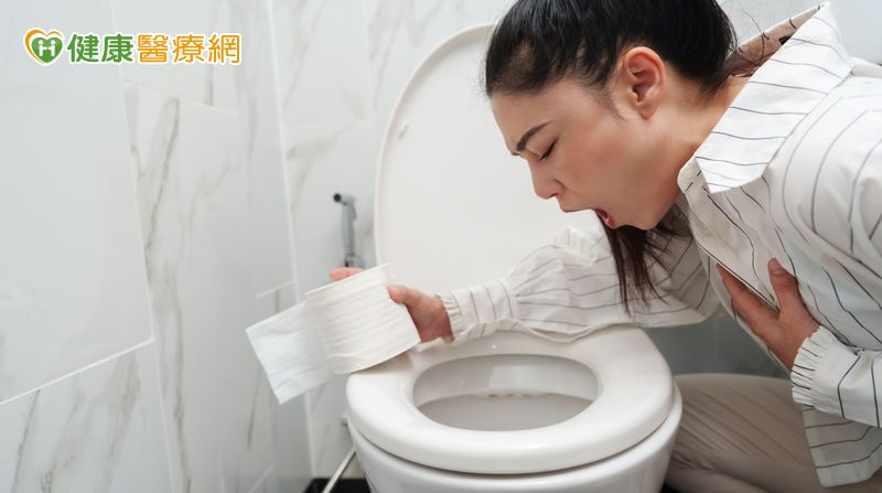 「這些症狀」恐是得了腸胃炎！專家提「預防守則」降低感染機率