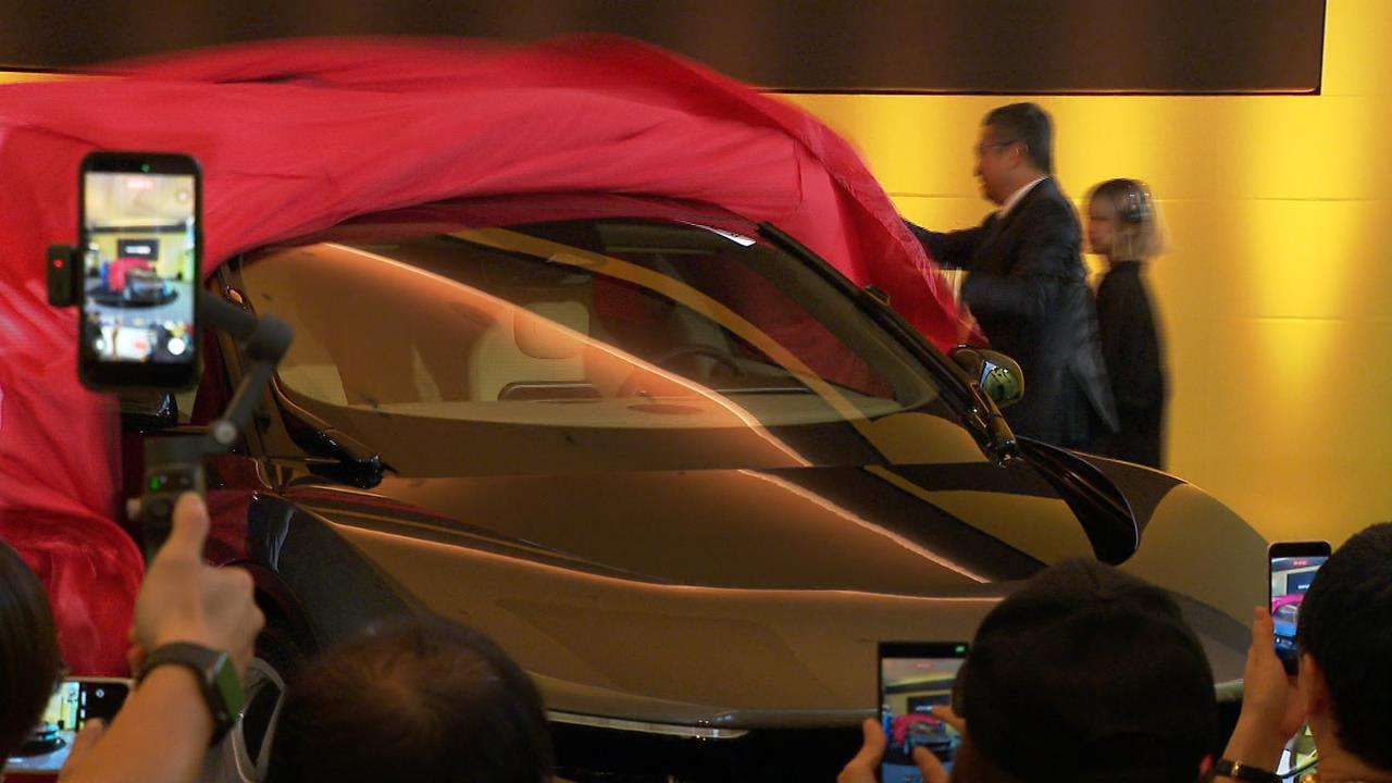 頂級純電跑車戰！　法拉利純電跑車登台　PK保時捷Taycan