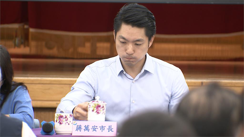 里長怨忙當網紅、忽略基層需求　ChatGPT也認證蔣市府施政效率低