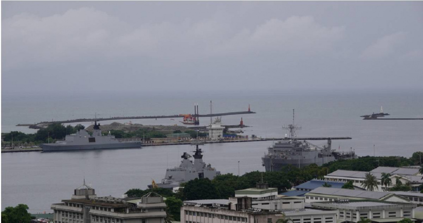 第6號浮塢驚傳進水「沉沒左營港」! 海軍證實回應了