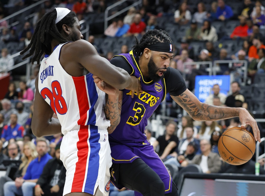 NBA(影)/湖人傷兵惡夢再起 頭號戰將第四節受傷客場不敵活塞