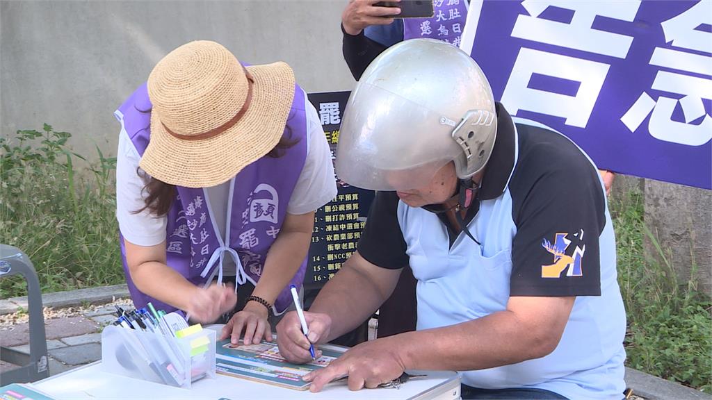 台中罷團二階送件四區達標　志工落淚：完成不可能任務