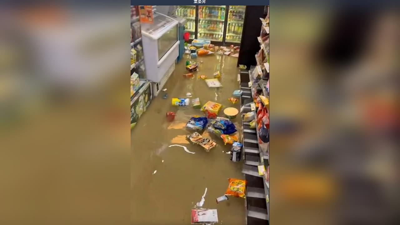 仁德淹水！雜貨店「零食水上漂」　養殖場魚「流」走損百萬
