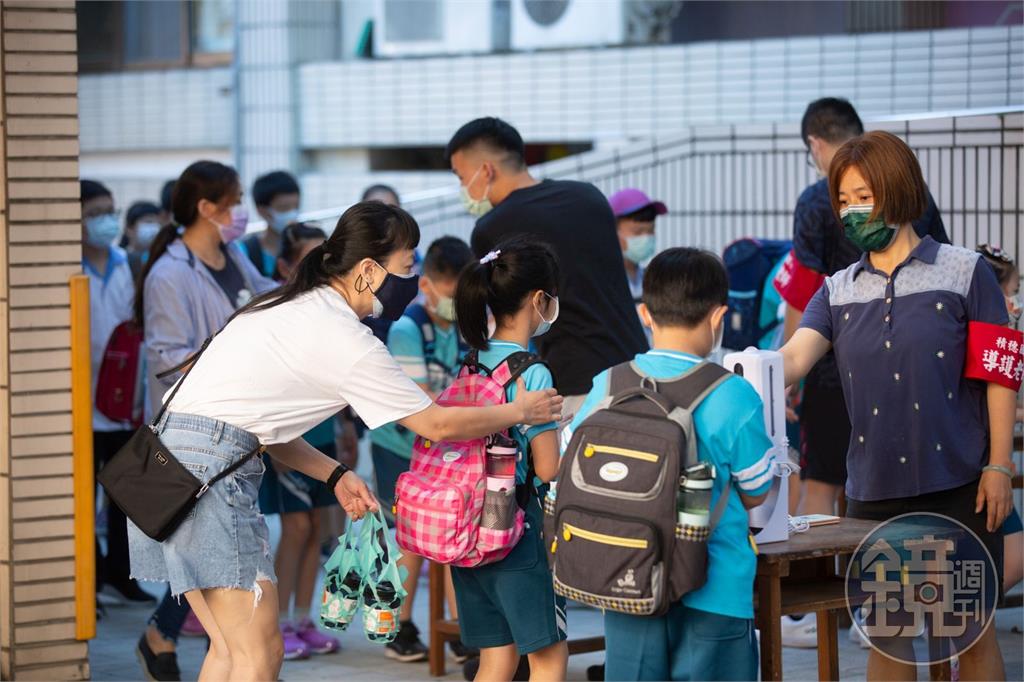 台南市「9天長假」要來了！　家長帶孩飛歐洲：機票不貴、終於能跨出亞洲