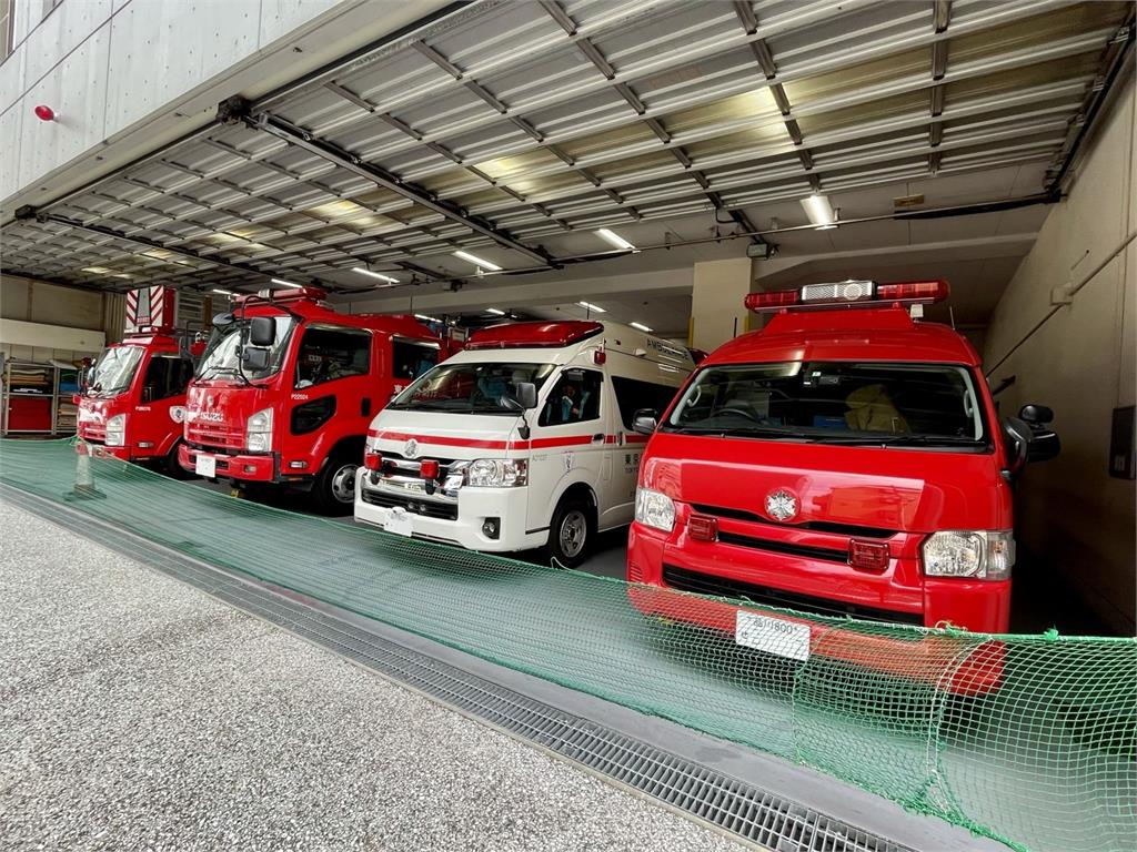 新北已婚消防員偷吃女病患！救護車上看對眼　專程蹺班「1對1滅火」