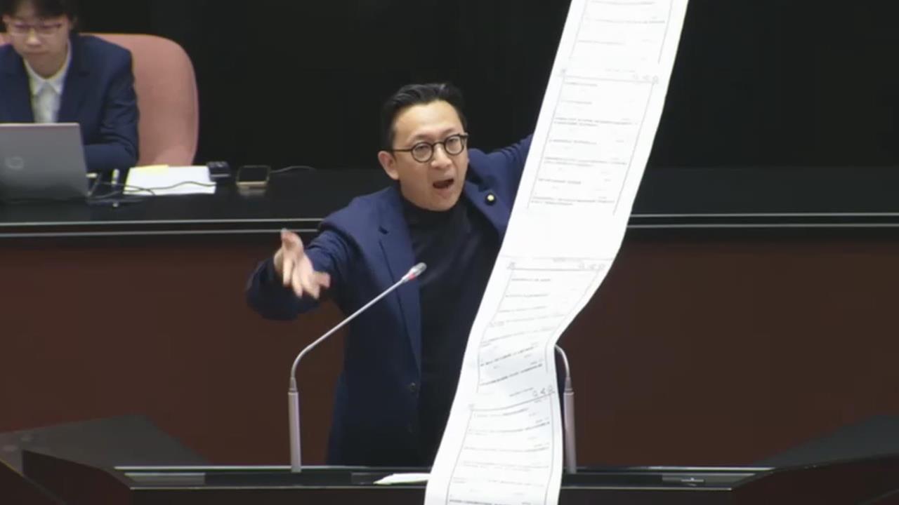 葛如鈞轟賴總統跳票率99%　網酸：預算不審是要完成什麼政見