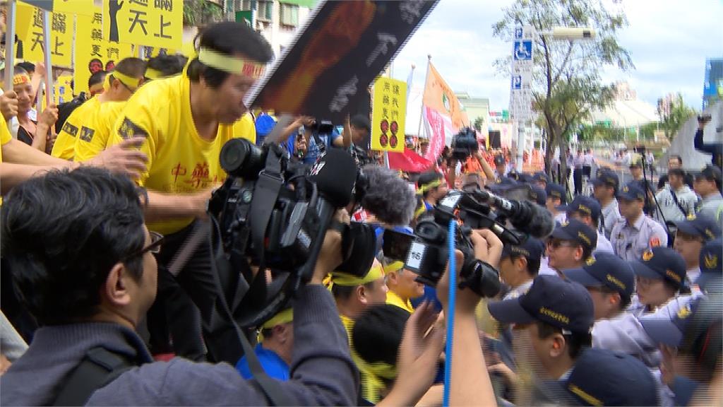 核發執照慢  中藥商千人集結衛福部抗議