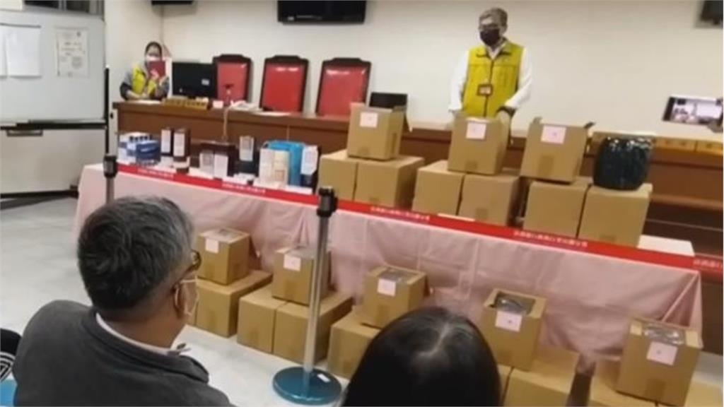 法拍「稀奇物」大整理！殯儀館遭法拍、40個骨灰罈「全數流標」