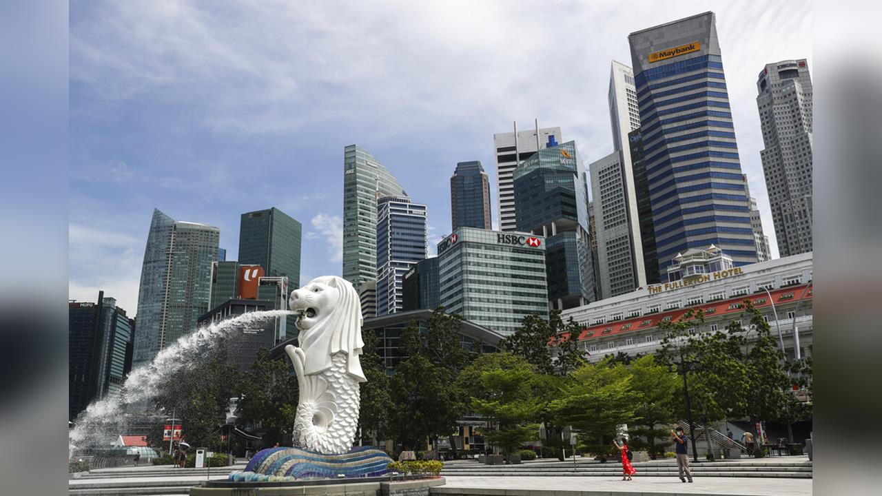 快新聞／新加坡嚴刑峻法！防詐騙新制上路　刑罰最高可處24下鞭刑