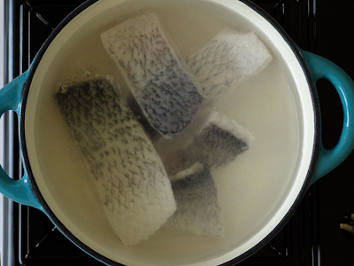 塔香清鱸湯