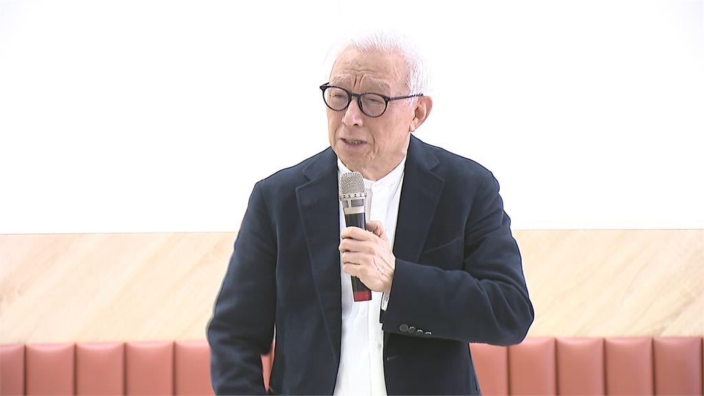 84歲王建煊喊選總統　75歲曹興誠轟：他哪有資格