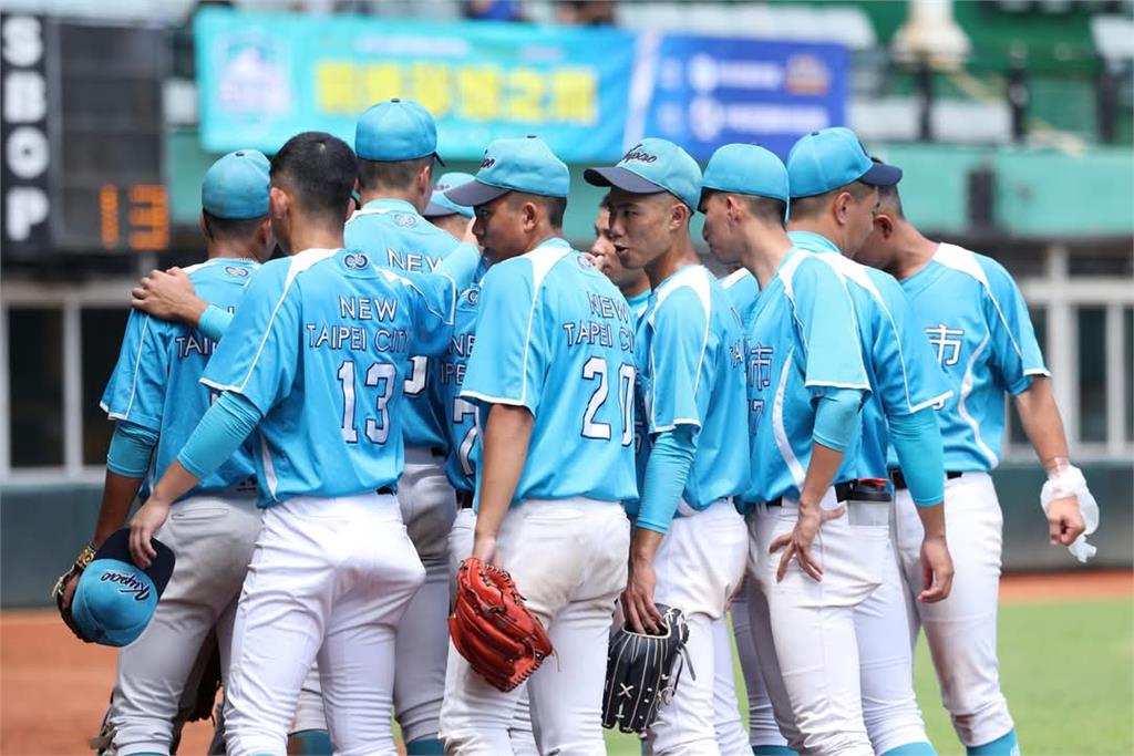棒球(影)／玉山盃青棒錦標賽熱血開打！新北市6局14：2提前扣倒嘉義市