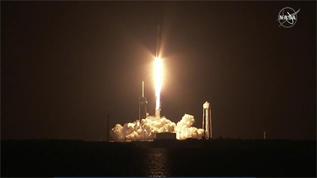 SpaceX首次載人任務  4太空人上國際太空站