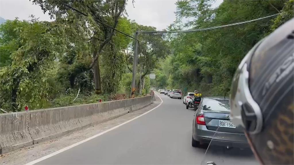 南橫公路全線有條件通車人潮爆滿大塞車 民視新聞網