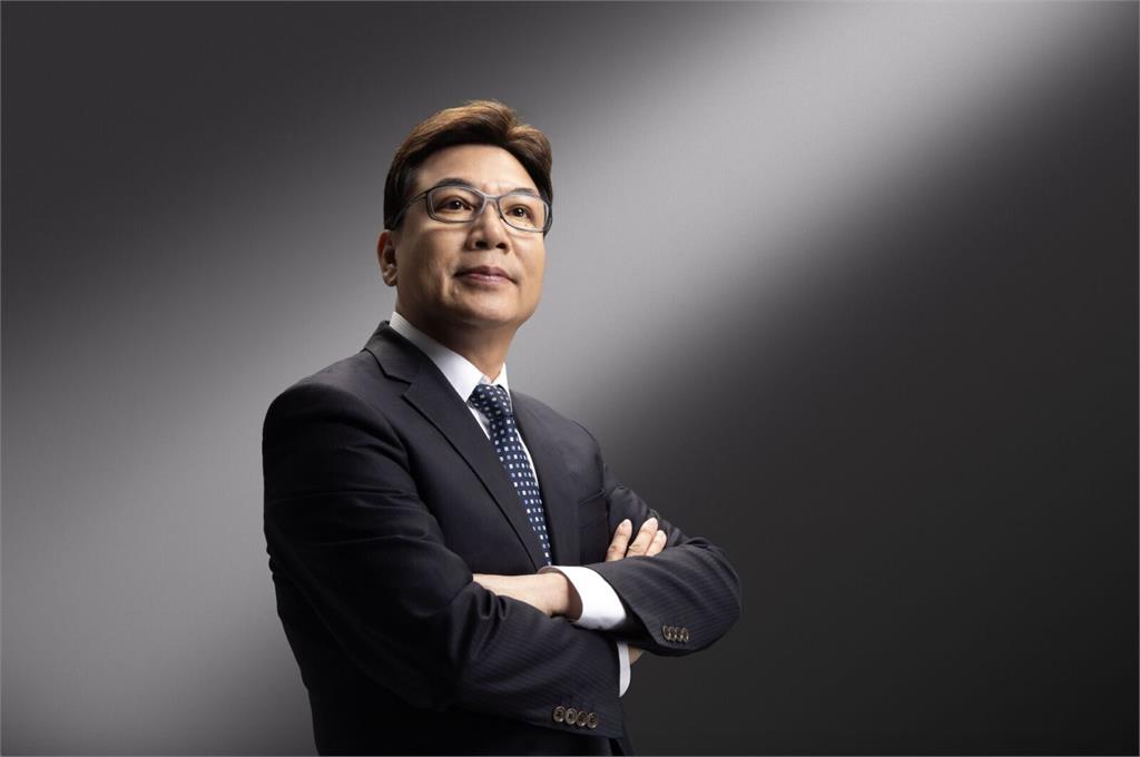 接棒侯友宜掌舵新北市 劉和然形象照釋出宣示「準備好了」