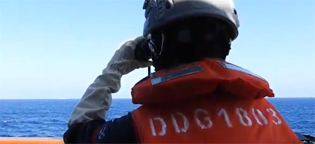 快新聞／中國「聯合戰備警巡」派68軍機艦擾台　我軍監控「看光光」畫面曝