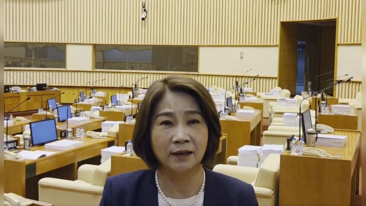 快新聞／屏東有福了！周春米響應成長津貼：65歲以上長者全面補助健保費