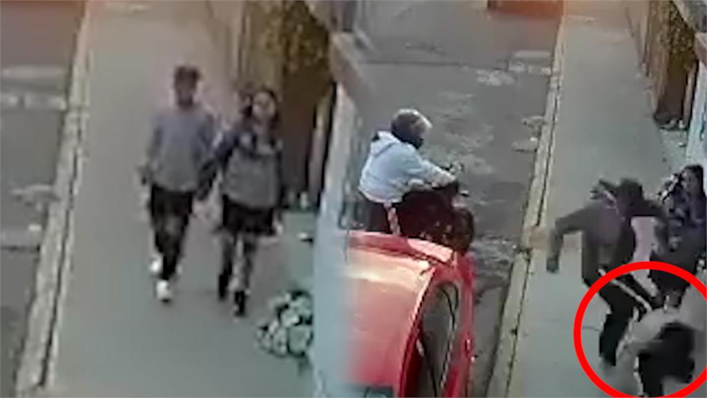 6秒看清一人！情侶遇搶匪男友拔腿逃竄　她被獨留原地超傻眼