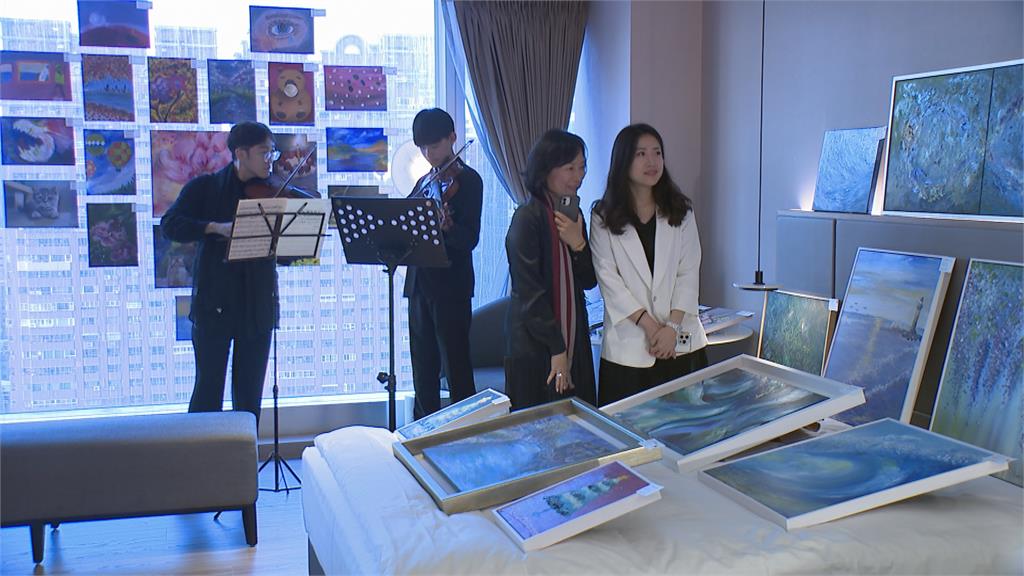 2024亞洲插畫藝博會登場　高雄美國學校、義大國際高中合辦義賣