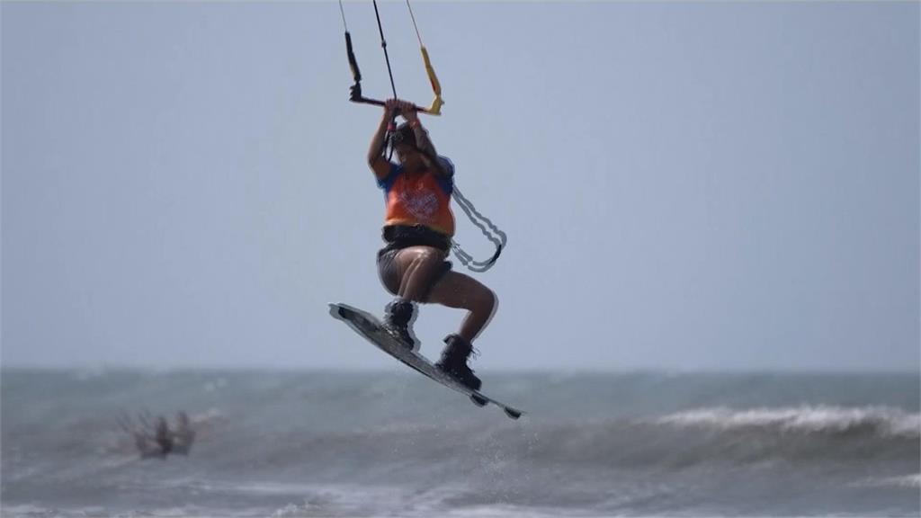 風箏衝浪世界盃哥倫比亞站　巴西包辦男女花式冠軍