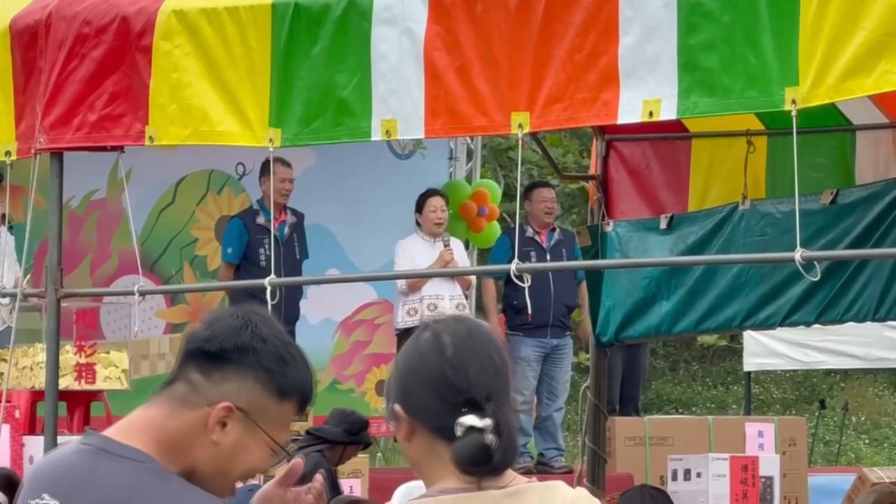 徐榛蔚農民節活動抽獎「高調加碼」 網友轟:大撒幣