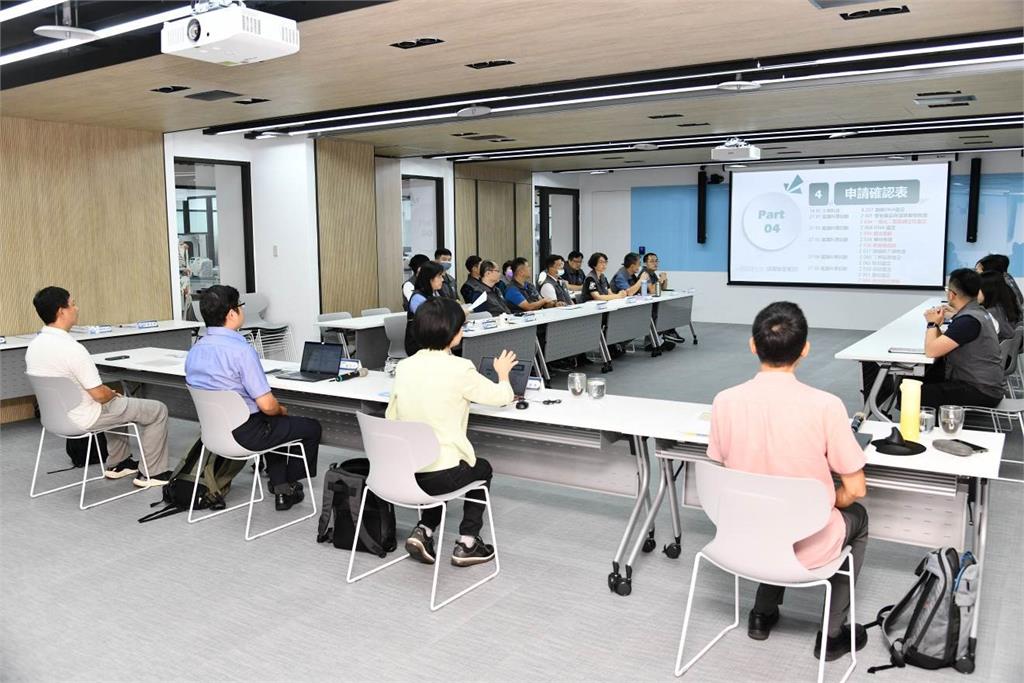 全國第一！桃警刑事鑑識中心通過13項專業項目認證 
