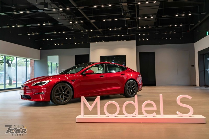 全新車色登場！Tesla Model S 新色「Ultra Red 烈焰紅」更熱血！