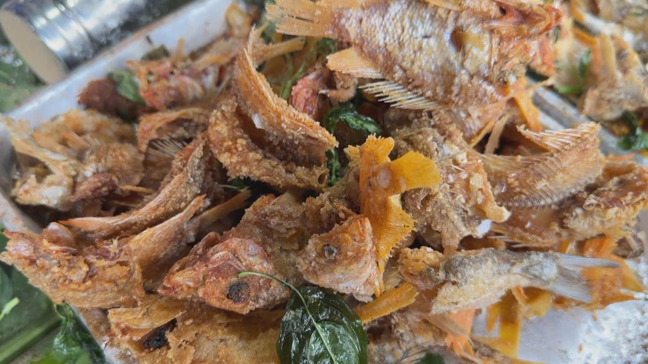 通通吃下肚　外來魚肆虐日月潭　酥炸「紅魔鬼」成風味小吃