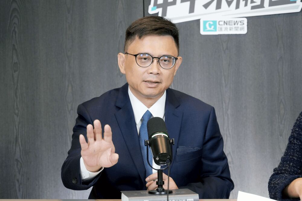 中午來開匯／黃色小鴨翻轉高雄城市形象　粉絲盼賴瑞隆當選市長再次邀來台