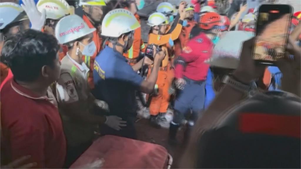 緬甸震後黃金72小時搶救！　女子活埋近60小時奇蹟獲救