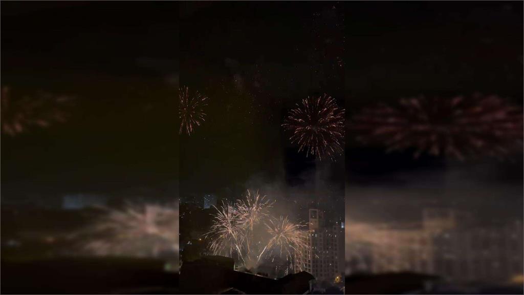 提前跨年？桃園上演高空煙火秀 真相曝光