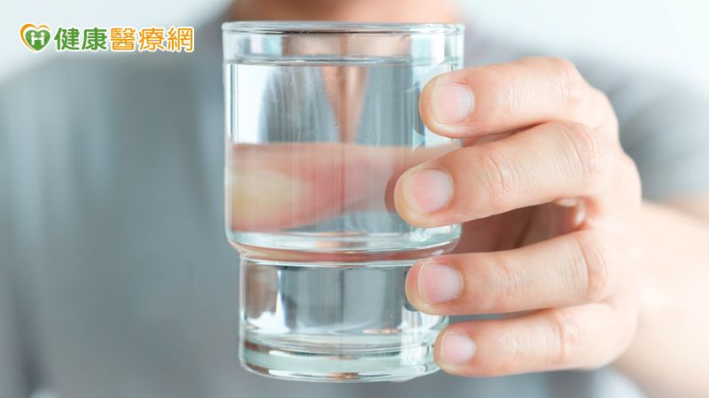 「這8種人」比一般人更容易得到慢性腎臟病！醫教護腎守則