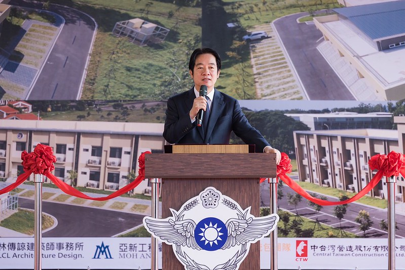 快新聞/感謝空軍全天候待命捍衛領空 賴清德:堅定做國軍後盾